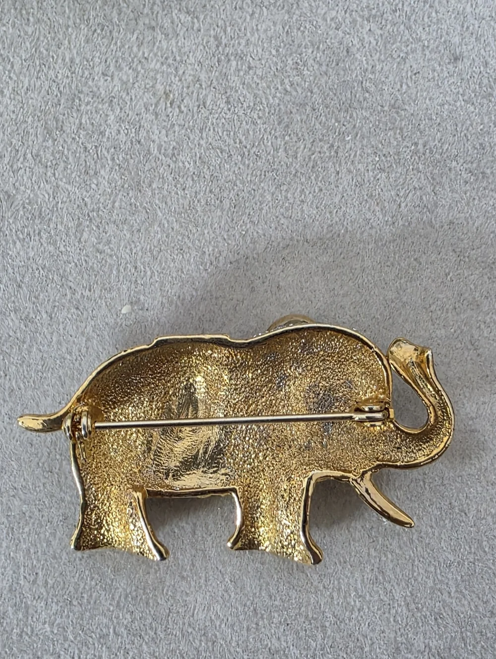 Vintage 80s Gold Elephant Brooch Pin with Enamel And Rhinestones